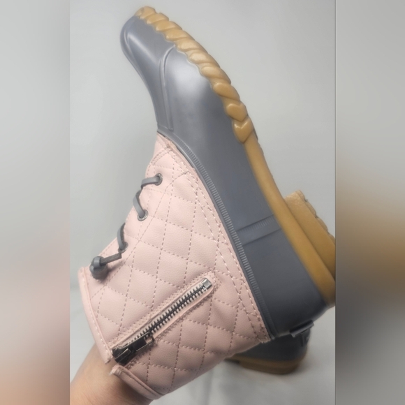 Nautica Dorsay Women's Rain Winter Boots Quilted Rubber Pink Gray Sz 10 Side Zip - Picture 7 of 14